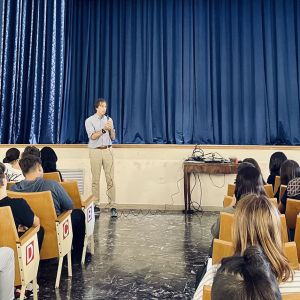 MOTIVAZIONE, CERVELLO, RELAZIONE.  CHE L'ANNO SCOLASTICO ABBIA INIZIO! 